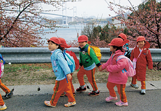 幼稚園の遠足
